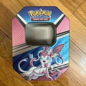 Pokemon V Hero’s Trading Card Tin